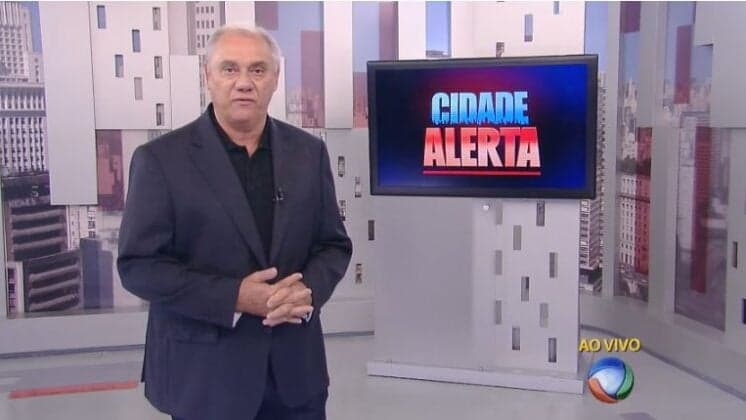 Marcelo Rezende detona reportagem produzida pela Record