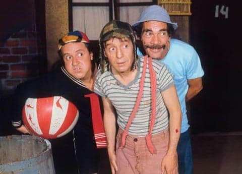 Reprises de "Chaves" e "Carrossel" já são sucessos de faturamento no SBT