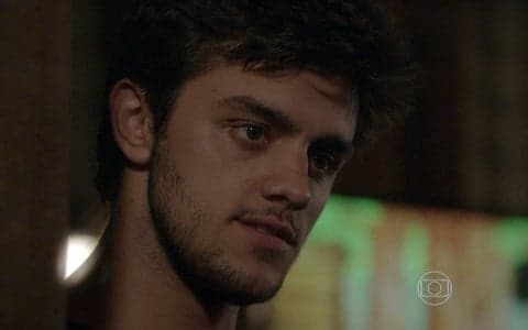 Ator de "Malhação" agrada e fará par com Marina Ruy Barbosa em novela