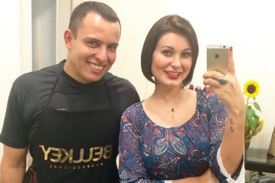 Andressa Urach fica morena: “Amei o meu cabelo!”