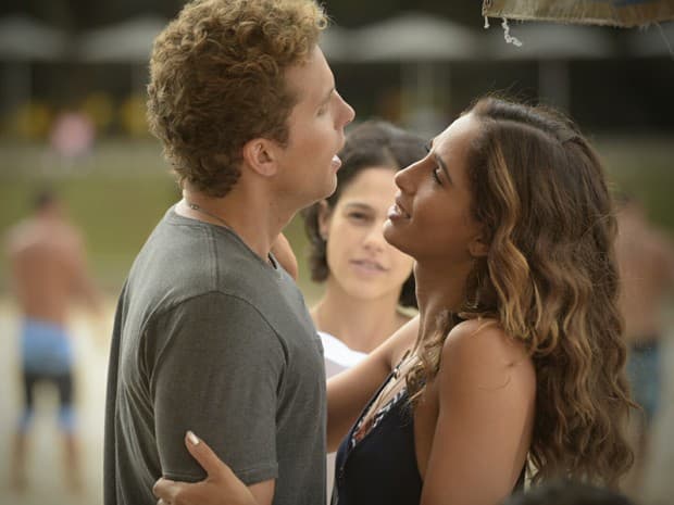 Romance de “Babilônia” é rejeitado em Fórum da Globo