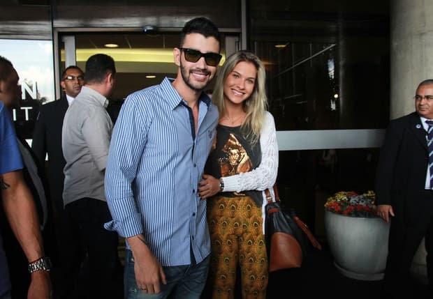 Gusttavo Lima recebe alta e afirma: ‘‘Pronto pra outra’’