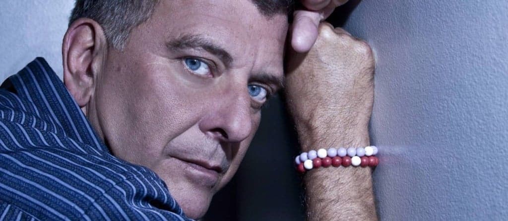 Perfil falso do diretor Jorge Fernando cobra dinheiro de jovens atores para testes