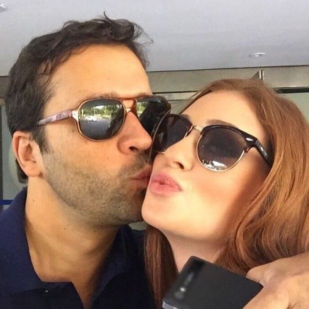 Marina Ruy Barbosa fala sobre o namoro: ‘‘Não brigamos e nem terminamos’’