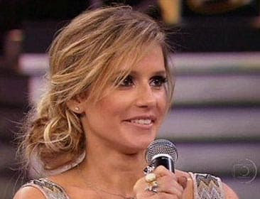 Em gravação, Deborah Secco grita “Socorro!” e moradores chamam a polícia