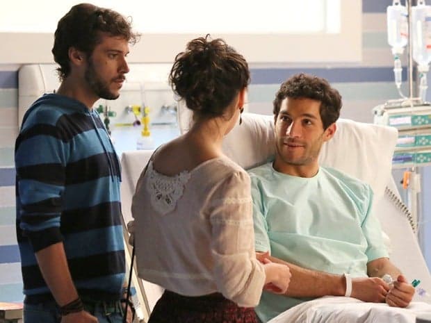 "Sete Vidas": Climão! Felipe conta para Taís que Pedro e Júlia não são irmãos; confira o resumo do capítulo desta quinta-feira (30)