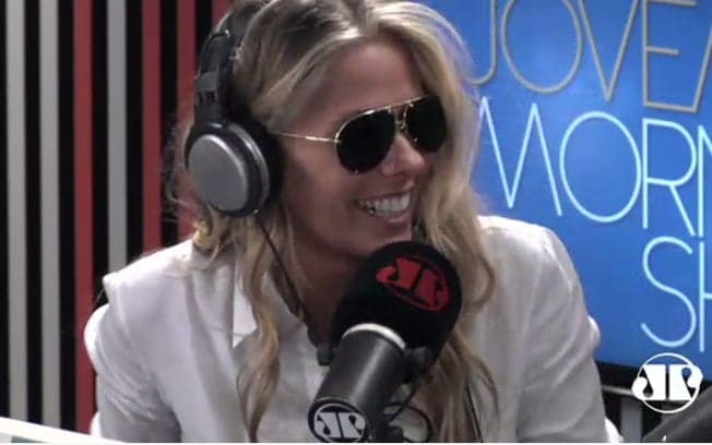 Adriane Galisteu pede a volta do seu programa na Record e alfineta Xuxa