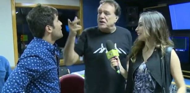 Bruno Gagliasso leva bronca do diretor de "Babilônia" ao vivo