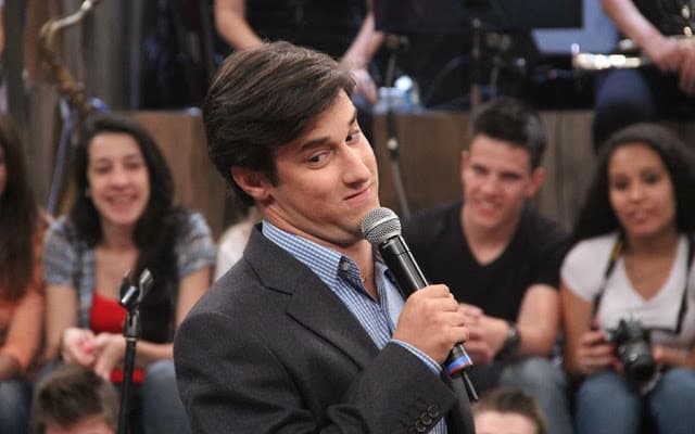 Ex-"Zorra Total" assina com a Record e integra o elenco do "Hoje em Dia"