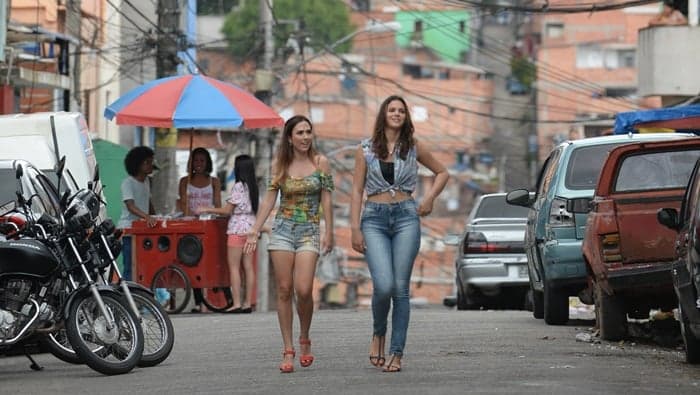 CD de "I Love Paraisópolis" supera o de "Babilônia" em vendas