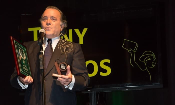 Tony Ramos e Daniela Mercury são homenageados em premiação internacional