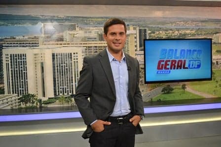 Com estreia de Luiz Bacci para todo Brasil, Record Brasília altera programação