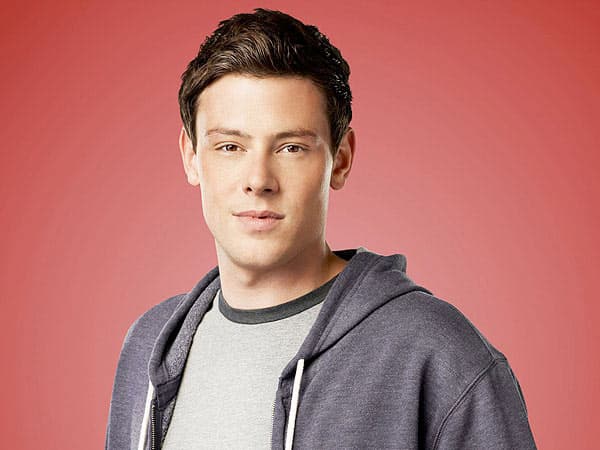 Elenco de “Glee” homenageia Cory Monteith em seu aniversário de 33 anos