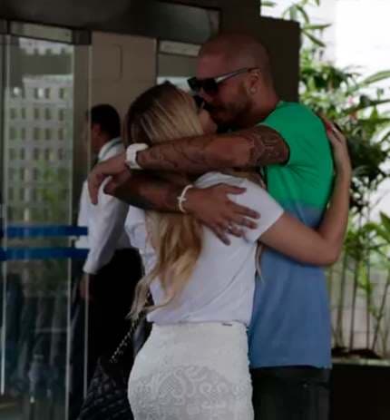 Fernando e Aline, ex-participantes do ‘‘BBB’’, se encontram com diretor global