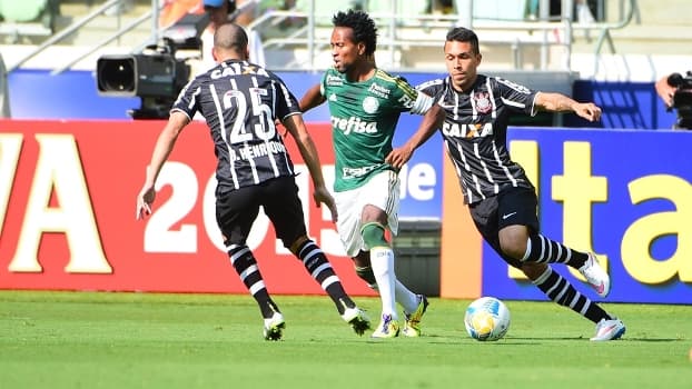 Record deve brigar por direitos de transmissão do futebol em 2016