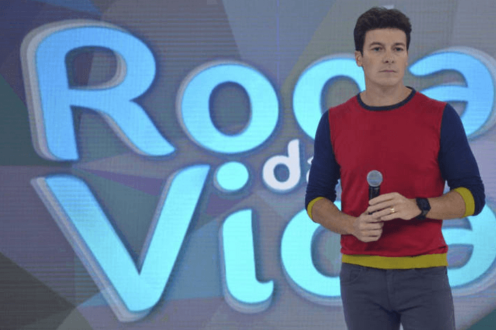 Rodrigo Faro acusa emissora americana de copiar quadro do seu programa