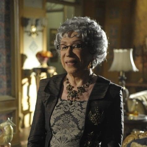 Aos 89 anos, Beth Loran volta à TV e sonha em fazer novela