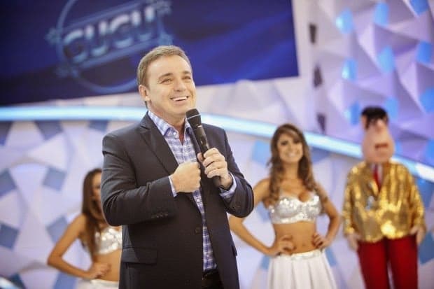 Gugu fecha o mês de abril na vice-liderança isolada