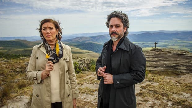 Onda de "demissões" de atores na Globo provoca clima de "tensão" nos bastidores