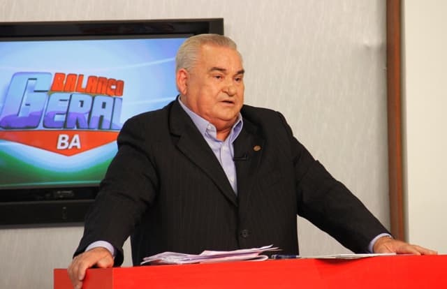 Criador da marca "Balanço Geral"  renova com a Record por mais quatro anos