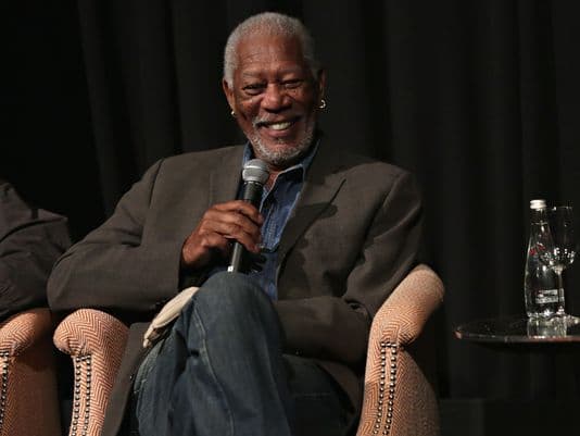 Morgan Freeman fará série contando a história de Deus