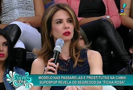 Luciana Gimenez não apresenta o próprio programa e se justifica nas redes sociais