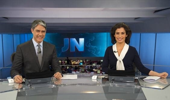 Por causa do futebol, Globo adianta programação e 'espreme' "JN" e "Babilônia"
