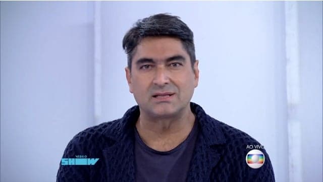 Diretores da Globo ficam irritados com Zeca Camargo e temem boicote a novo programa