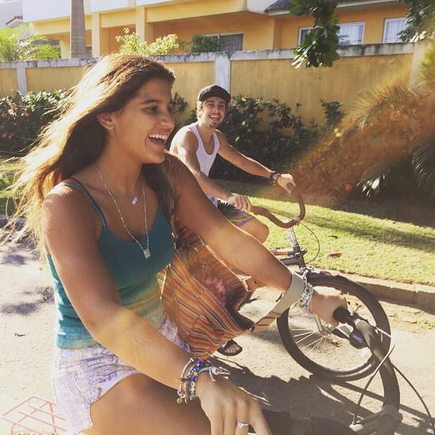 Filha de Flávia Alessandra troca mensagens românticas com Eike; confira
