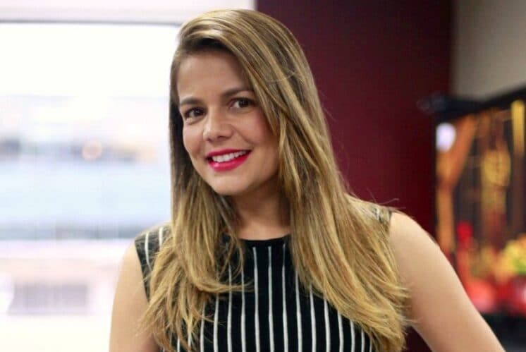 Após desdenhar da Record, Nivea Stelmann grava no "Legendários"