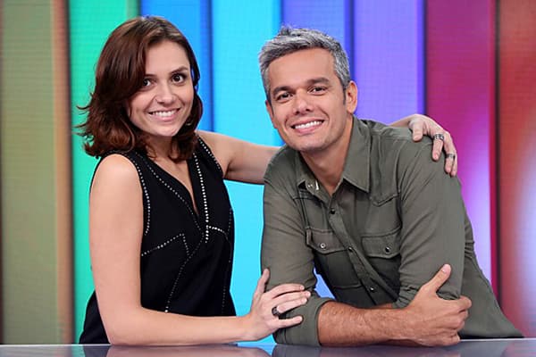Monica Iozzi quer apresentar quadro de política no “Fantástico”