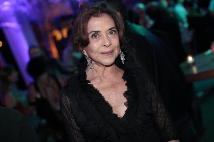 Betty Faria revela que já foi prejudicada por diretor e pensou em mandar presente inusitado para ele