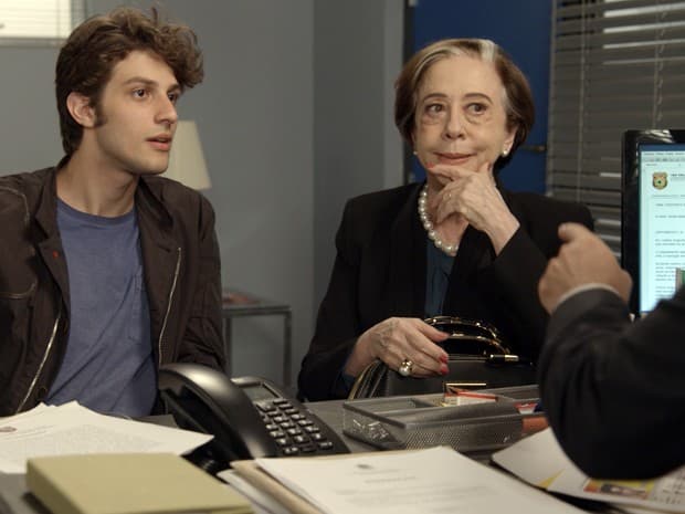 "Babilônia": Cyberbullying: Rafael registra queixa; confira o resumo do capítulo desta sexta-feira (12)