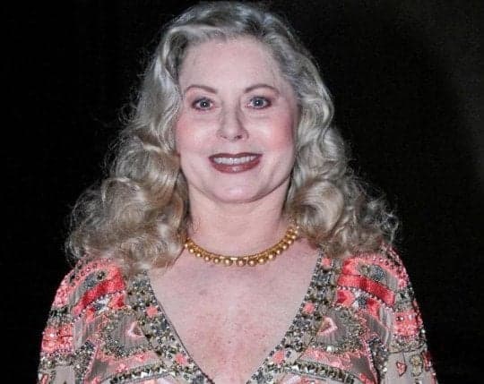 Vera Fischer é grossa com casal de idosos, diz colunista