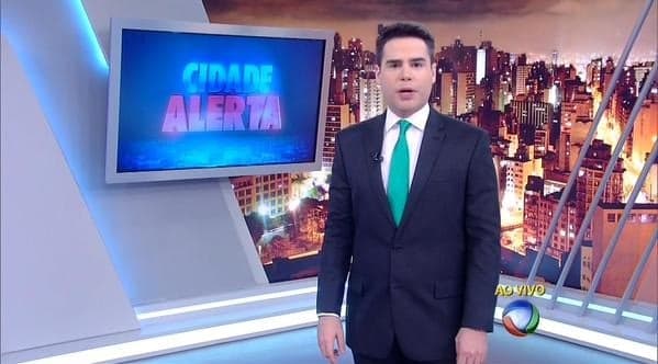 "Cidade Alerta" e "Os Dez Mandamentos" atingem a liderança contra o "Jornal Nacional"