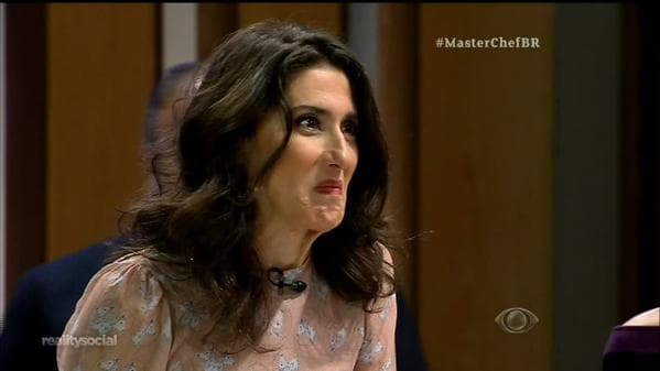 Caretas e 'Faizão' marcam noite do "MasterChef", fenômeno na internet