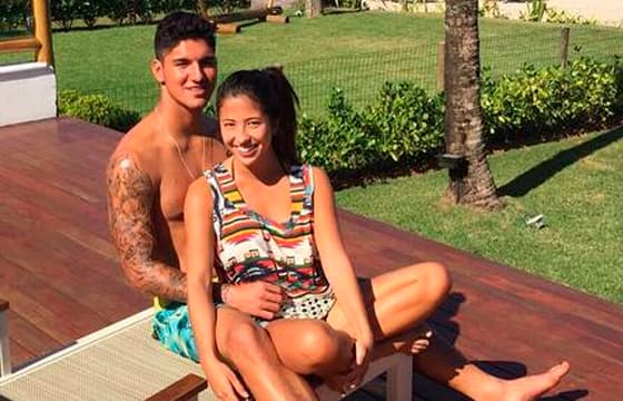 Gabriel Medina revela que quase deixou carreira por conta de relacionamento