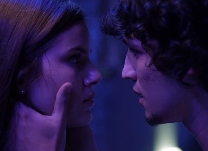 "Verdades Secretas": Após se prostituir, Angel pode começar a namorar Guilherme