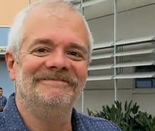 Não há previsão na Record para uma nova novela de Carlos Lombardi