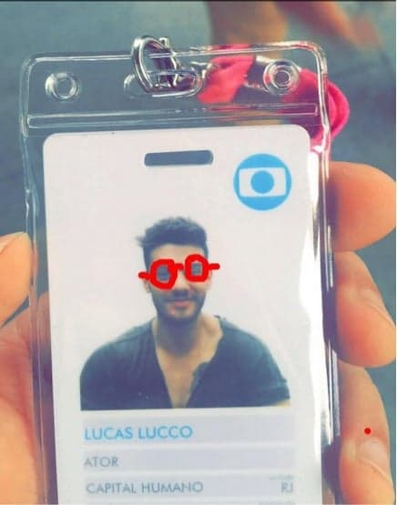 Lucas Lucco comemora estreia como ator em "Malhação"
