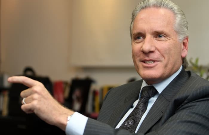 Após ser confirmado no comando de "A Fazenda", Roberto Justus fala sobre novo desafio a frente do reality