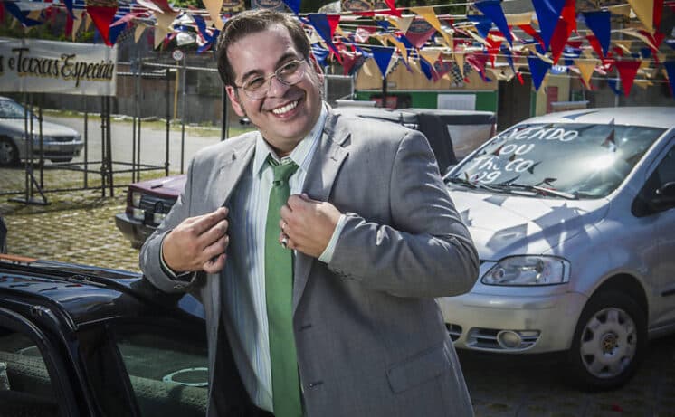 Insatisfeito, Leandro Hassum teria pedido para sair de "Chapa Quente"