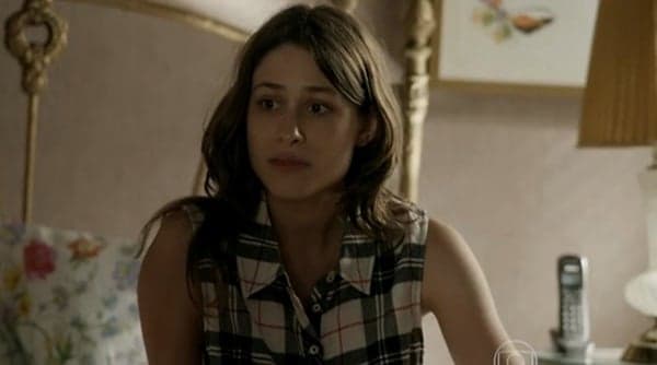 "Babilônia": Laís ficará entre a vida e a morte após armação do próprio pai