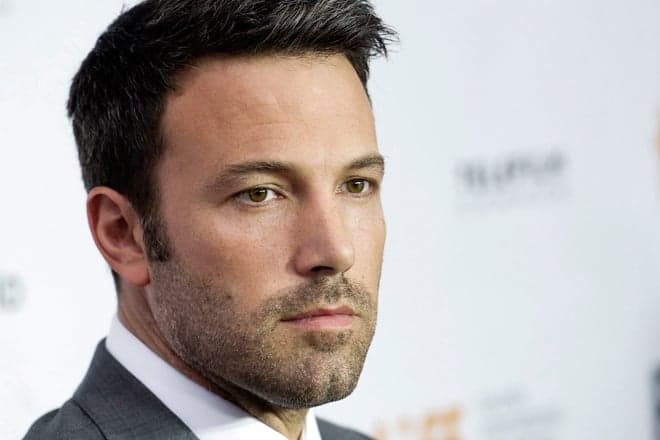 Câmeras de segurança flagram Ben Affleck tendo comportamento estranho