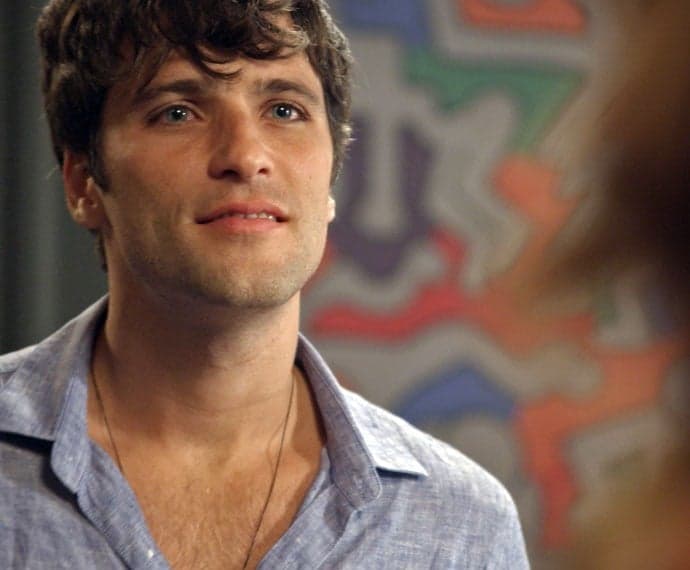 "Babilônia": Murilo confessa crimes contra Regina: ‘Você acabou’; confira o resumo do capítulo desta segunda-feira (10)