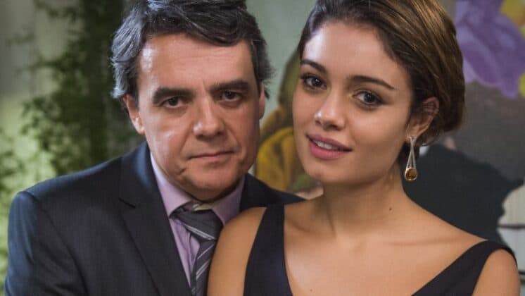 "Babilônia": Após ter dificuldades, Alice fica grávida de Evandro