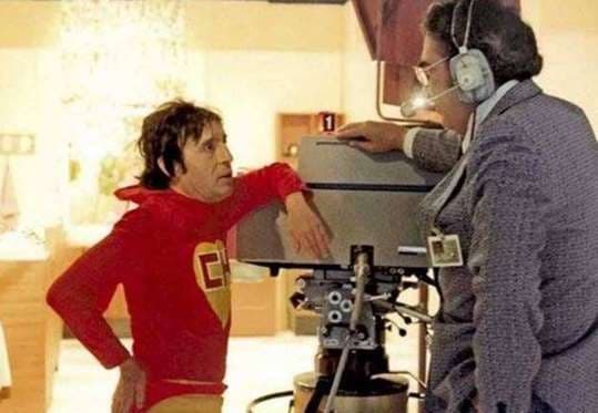 Canal peruano divulga fotos inéditas dos bastidores de "Chaves" e "Chapolin"; confira!