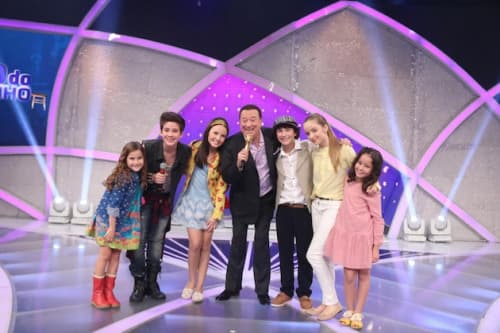 Elenco de "Cúmplices de um Resgate" faz tour pelos programas do SBT