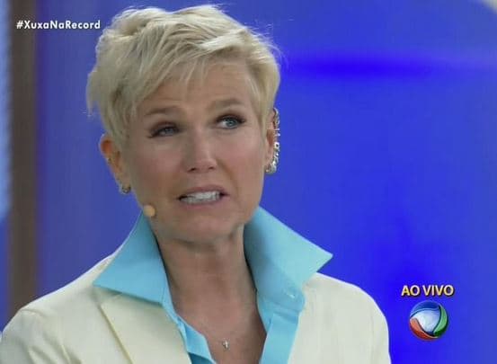Direção da Record avalia que programa de Xuxa tem problemas de identidade