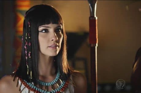 Record pode abrir novo horário de novelas e exibir “Escrava Mãe” junto com “Os Dez Mandamentos”